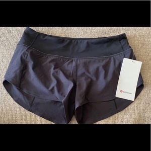 Lululemon speed up short 2.5” *breathes